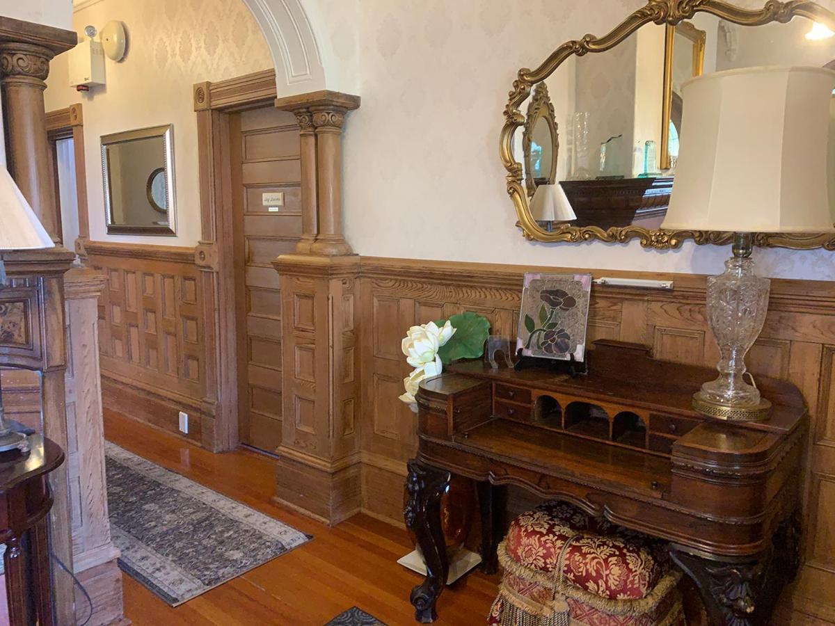 Haterleigh Heritage Inn Victoria Buitenkant foto