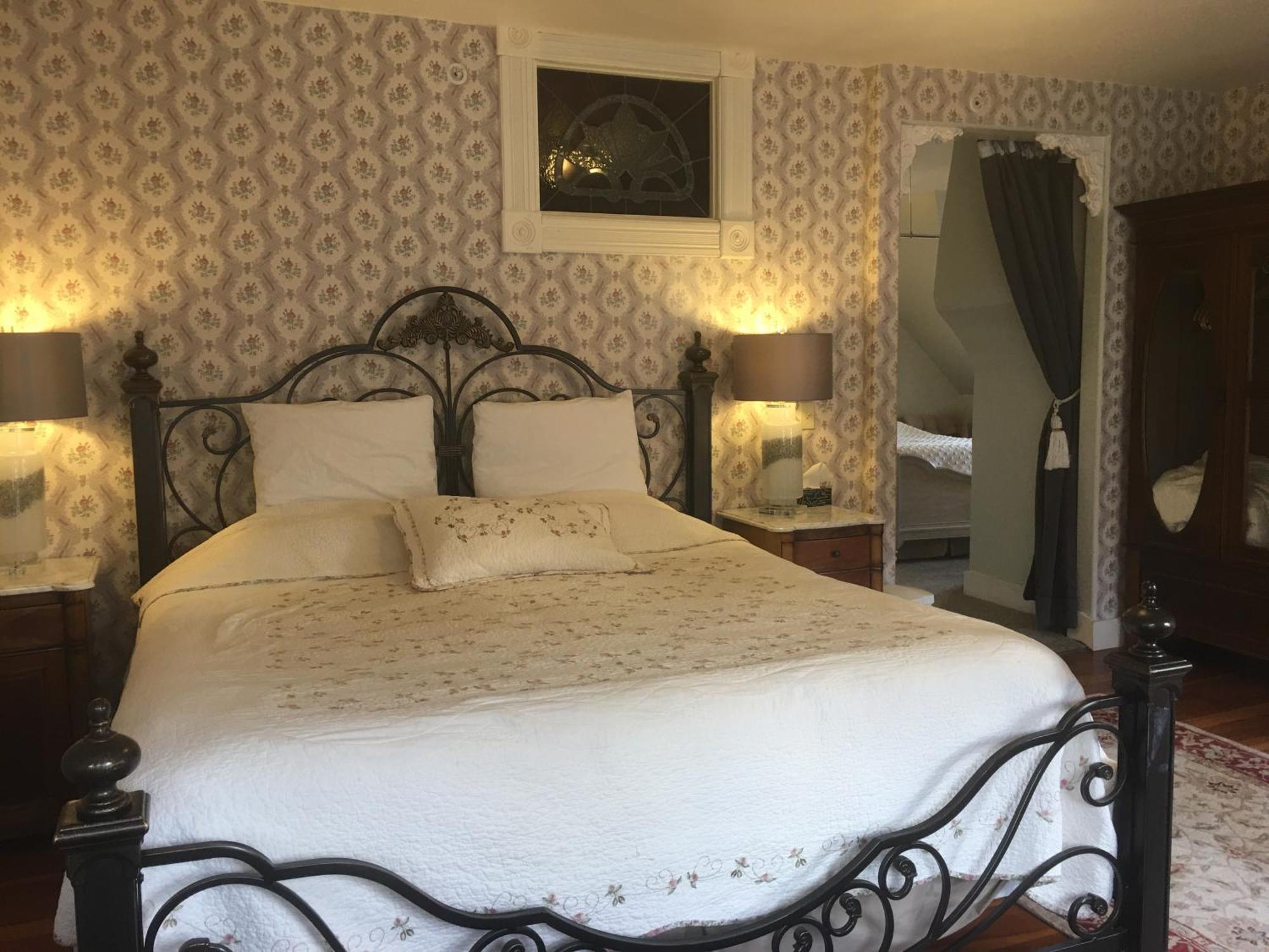 Haterleigh Heritage Inn Victoria Buitenkant foto